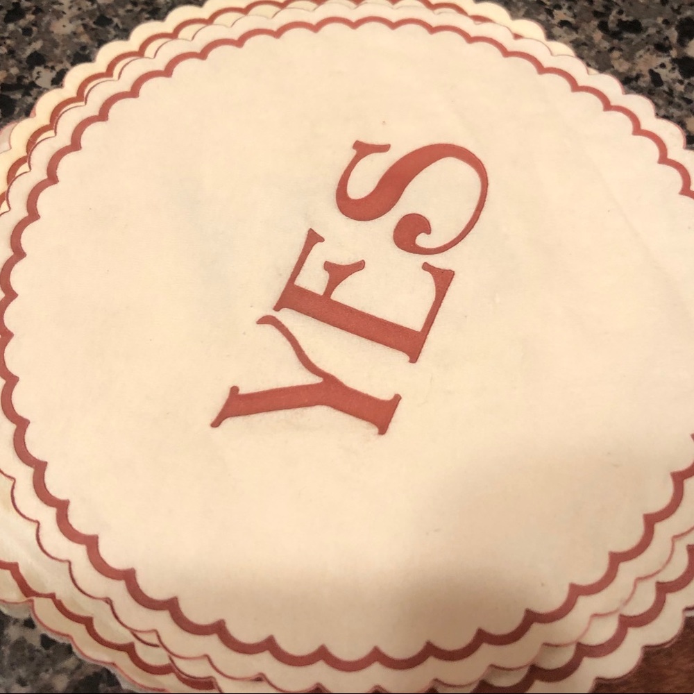 Meet your Posher, Casey